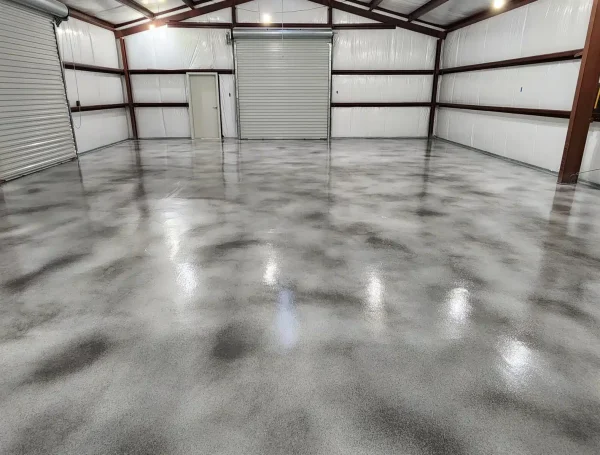 Driveway Epoxy Coatings in Lakewood Ranch, FL: Protecting Concrete From Florida Weather