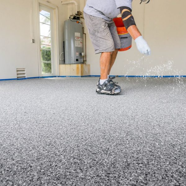 Top Polyaspartic & Epoxy Garage Coatings in Sarasota