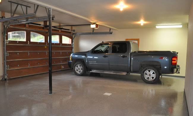 Epoxy Garage Flooring in Ruskin, FL: A Practical Guide